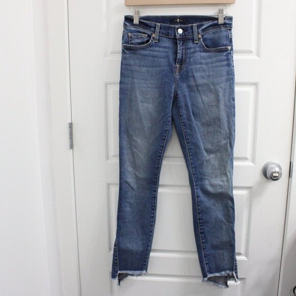 7 for all mankind Size 26 Mid Rise Skinny Raw Edge Step Hem Detail - Picture 1 of 6